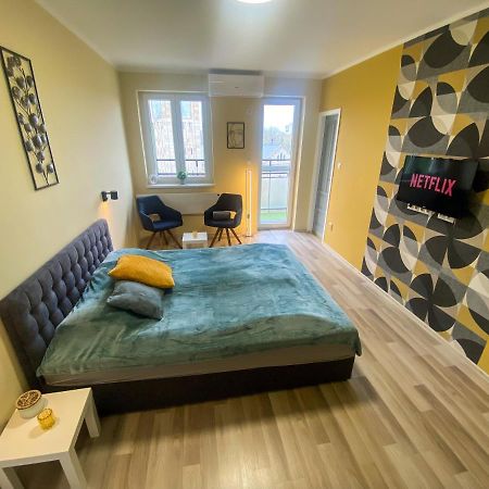 Fresh Smartly Designed Studio Flat & Sunny Balcony Будапешт Экстерьер фото